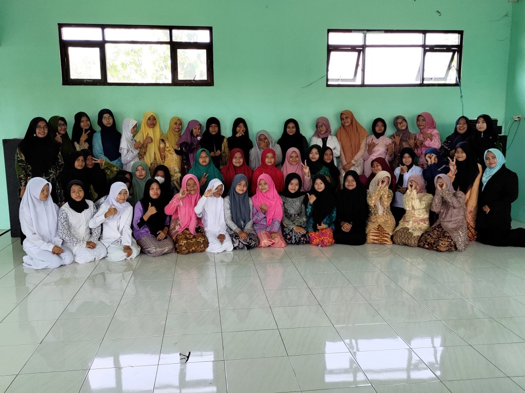 Kegiatan Siswa Putri
